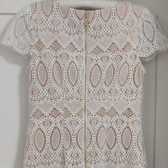 Eliza J Lace Cap Sleeve Shift Dress - Picture 3 of 12